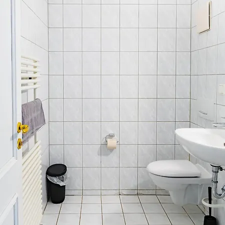 Am Gutspark Drankse Sonnenkuss Dranske